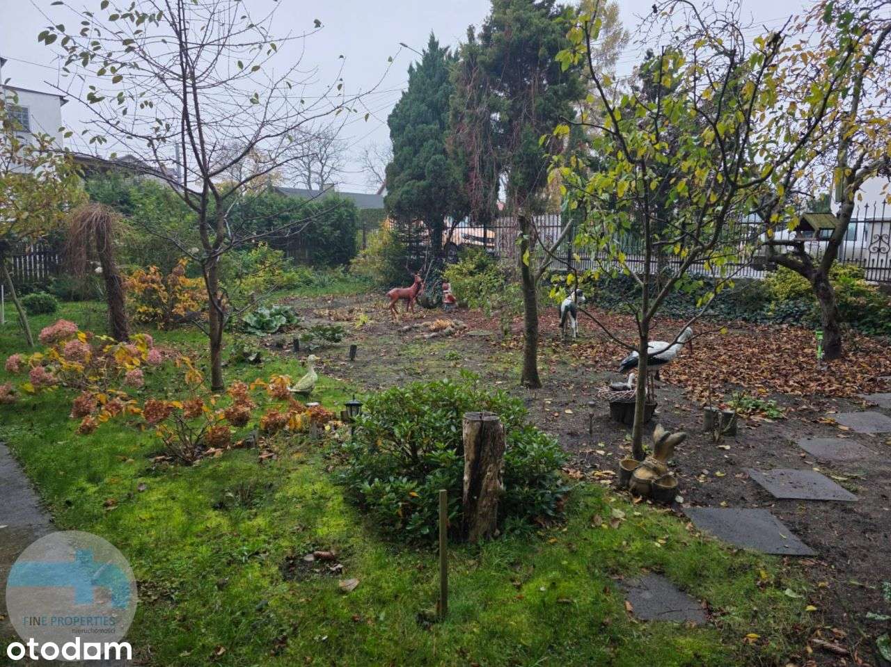 Dom z pokojami i dodatkowym budynkiem na wynajem.-11