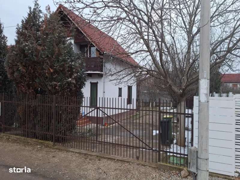 Casă cu 3 camere + curte 700mp - Strada Dorin Teodorescu - Imagine principală: 3/5