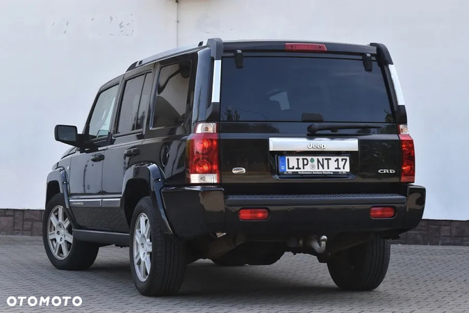 Jeep Commander 3.0 CRD Overland - 11