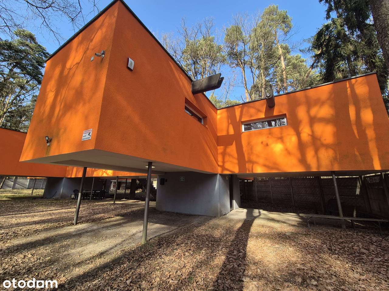 TYCHY PAPROCANY  Hotel Pracowniczy / Kemping / Gotowy /  s. Niemczyk-1