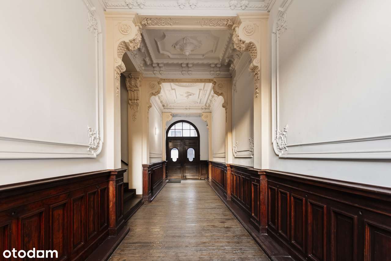 101 m² | Centrum | Oryginalna sztukateria | Wysoki sufit-14