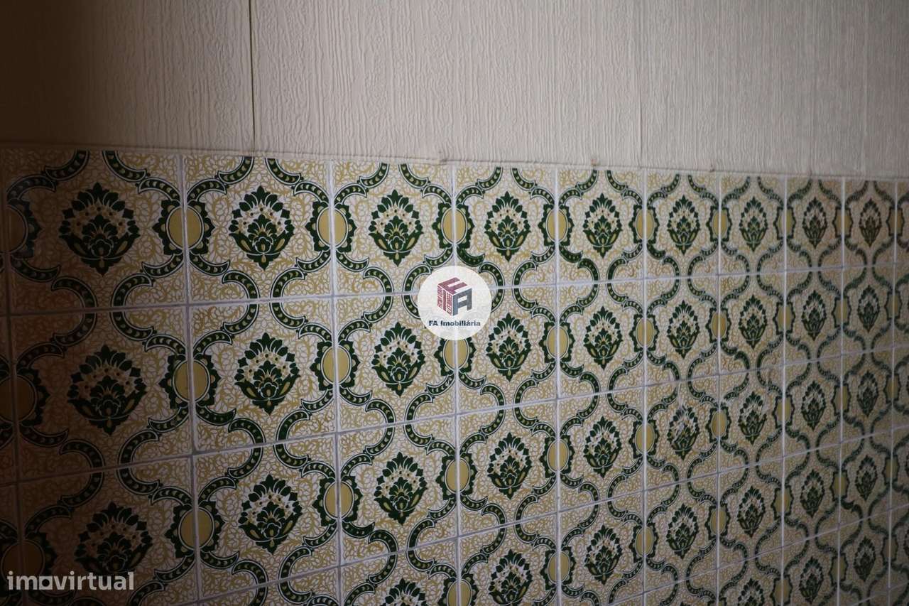 Prédio p/ Reabilitação - Matosinhos-25