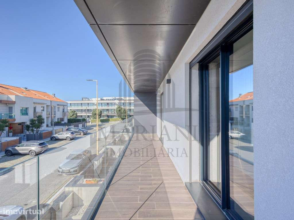 **Moradia de Sonho na Praia de Salgueiros**-47