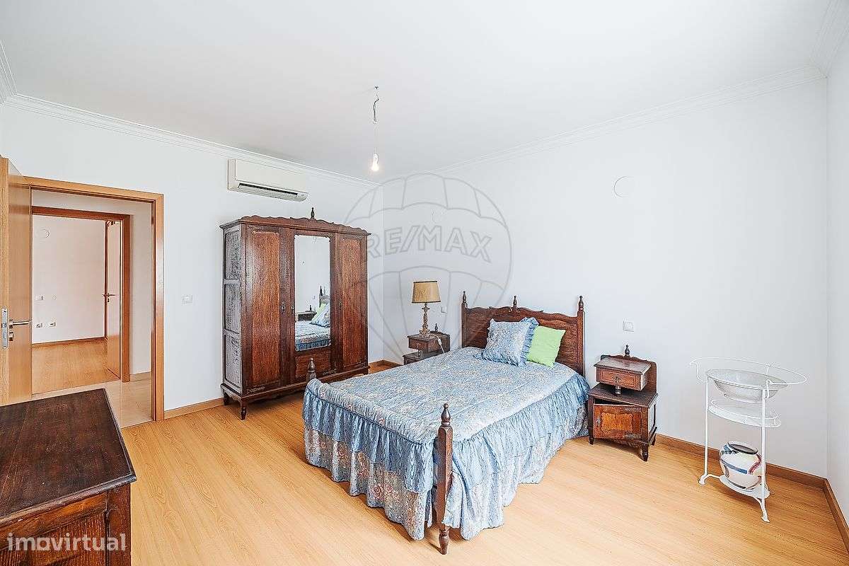 Moradia T4 para venda-36