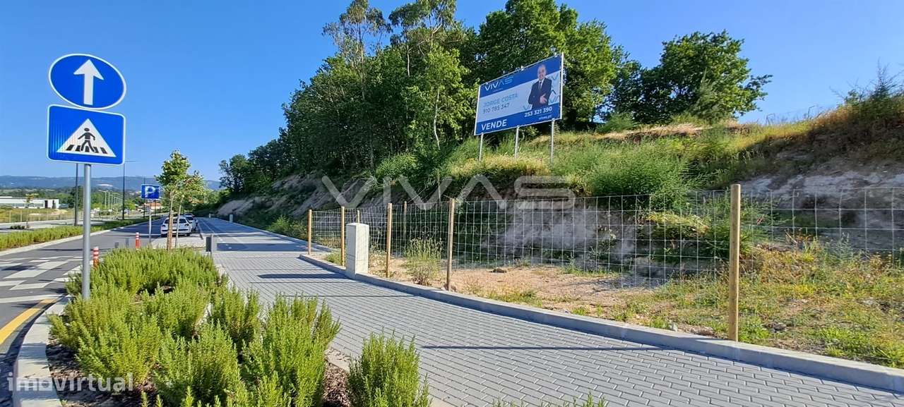 Terreno Urbano  Venda em Vila Verde e Barbudo,Vila Verde - Grande imagem: 5/9