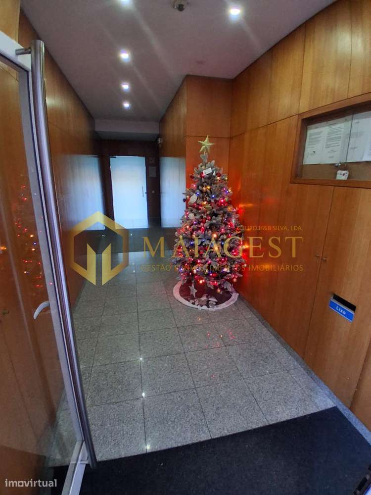 Apartamento T2 junto a estação de Metro em Baguim do Monte-27