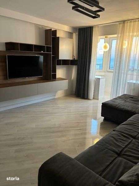 Apartament Centru Constanta cu vedere la plaja Modern - Imagine principală: 5/8
