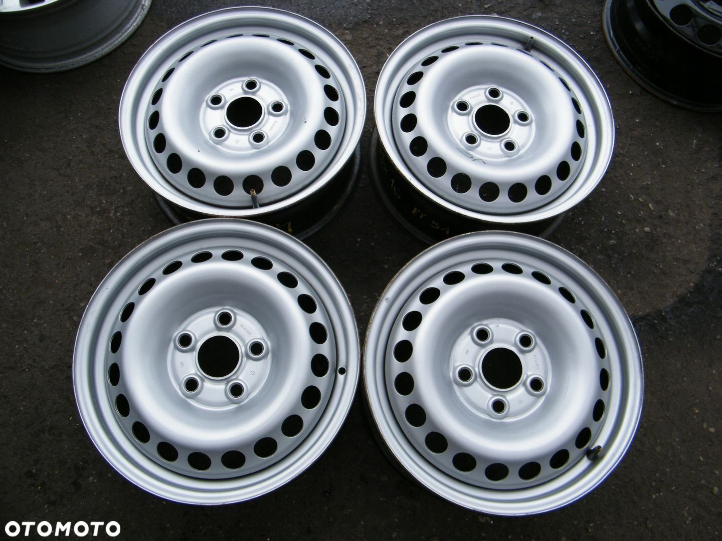 3X 5X120 R16 ET51 VW T5 T6 MULTIVAN - 2