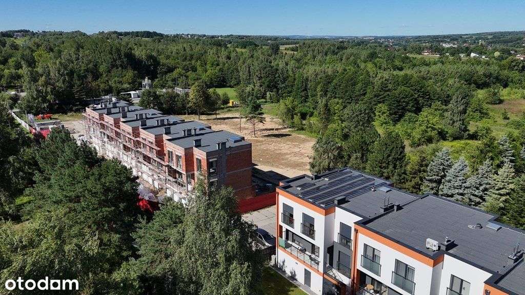 65m2 - 4 pokoje + garaż i komórka lokatorska!-2