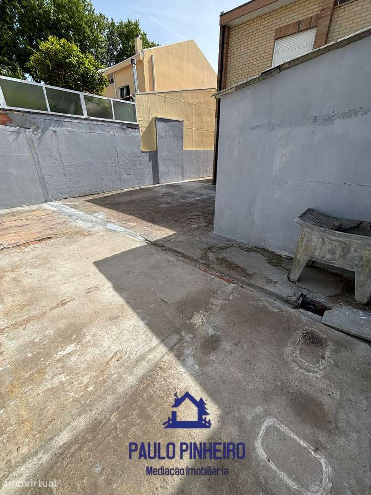 Moradia T3 Renovada em Vila Nova de Gaia-31