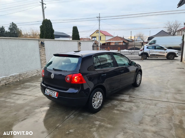 Volkswagen Golf 1.4 FSI Trendline - 5