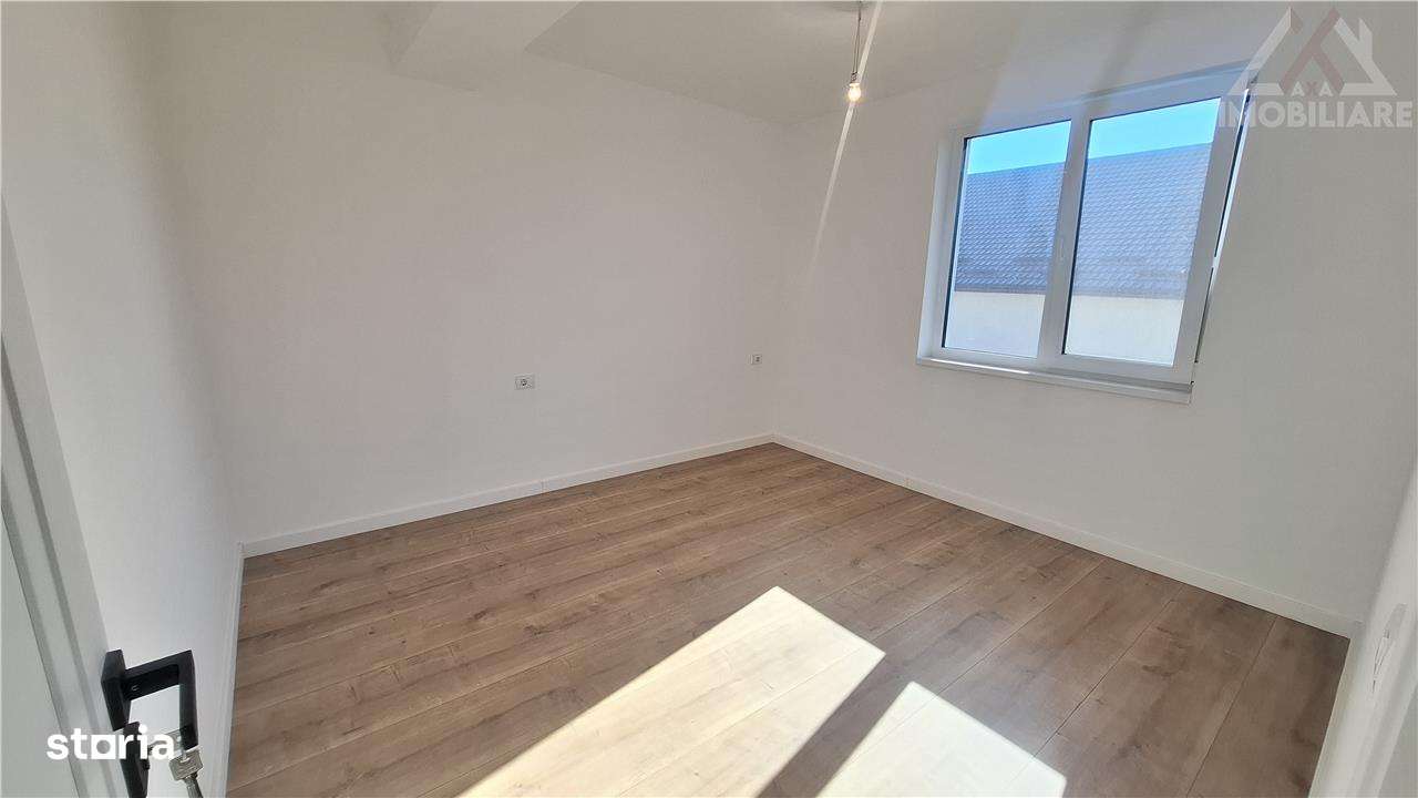 Mutare imediata!Casa Valea Lupului,4 camere, 2 bai, Asfalt,Canalizare,-15