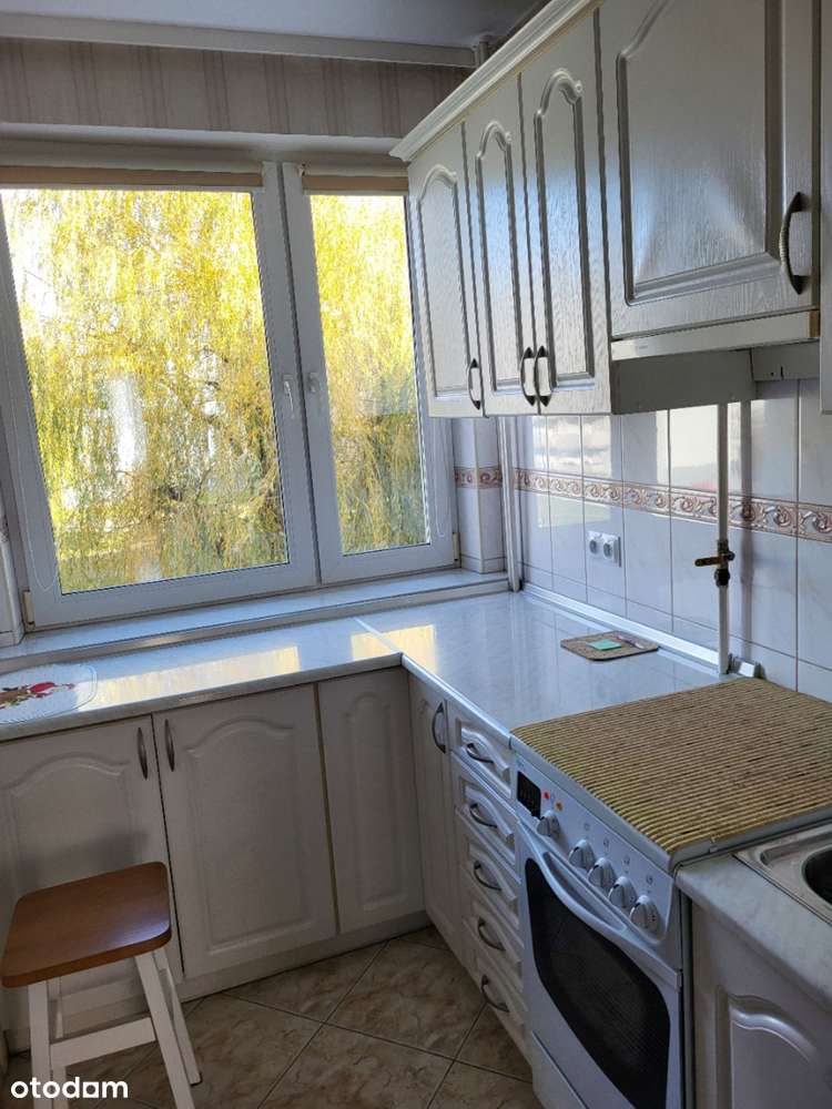 2 oddzielne pokoje , kuchnia z jadalnią .   OKAZJA .-3