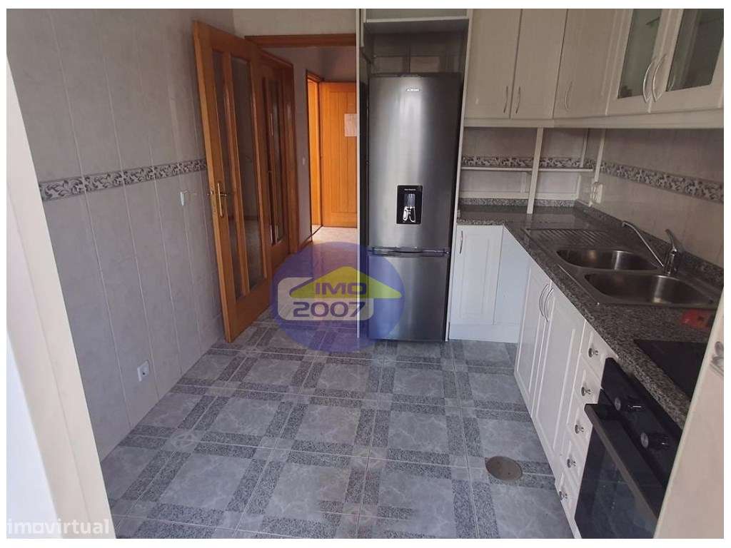 Apartamento T3 em Pedroso - Grande imagem: 4/17