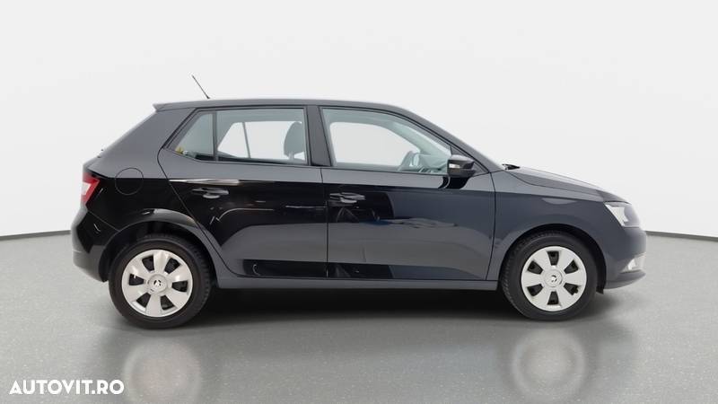 Skoda Fabia - 4