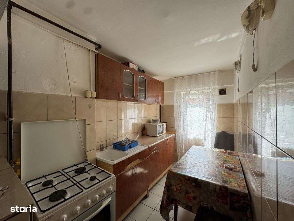 Apartament in bloc situat central - Imagine principală: 5/12