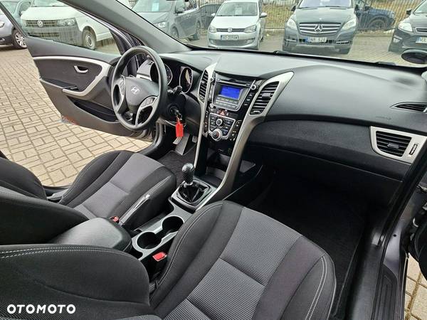 Hyundai I30 1.6 CRDi BlueDrive Classic - 32