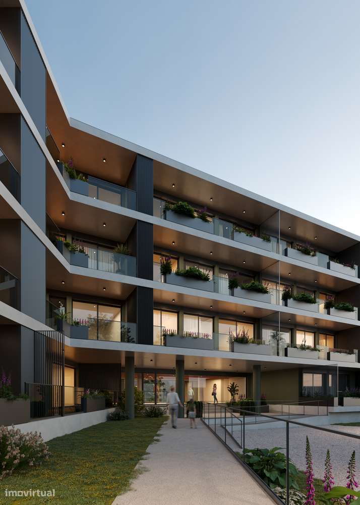 T1 Novo, num 3º e último andar, com varanda e lugar de garagem-13