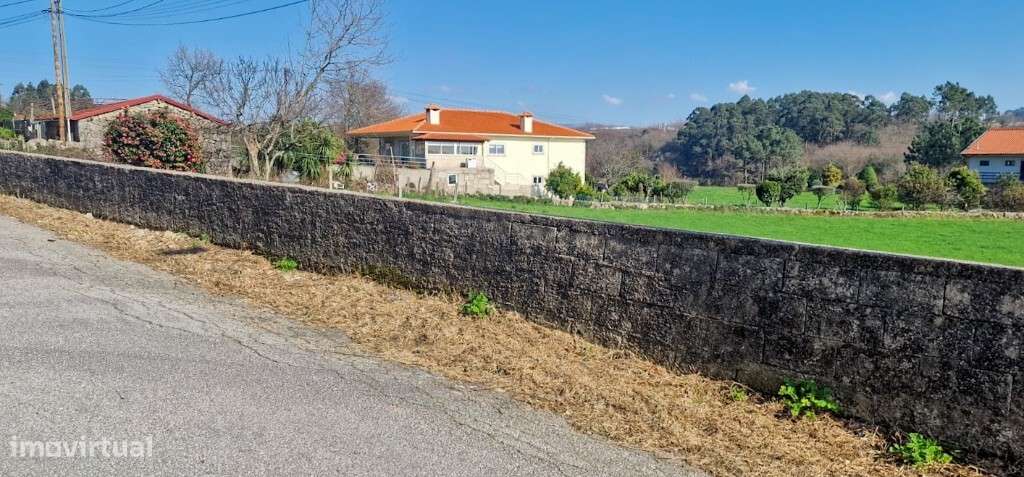 Terreno c/ Viabilidade Construtiva - Serzedelo, Póvoa de Lanhoso-9