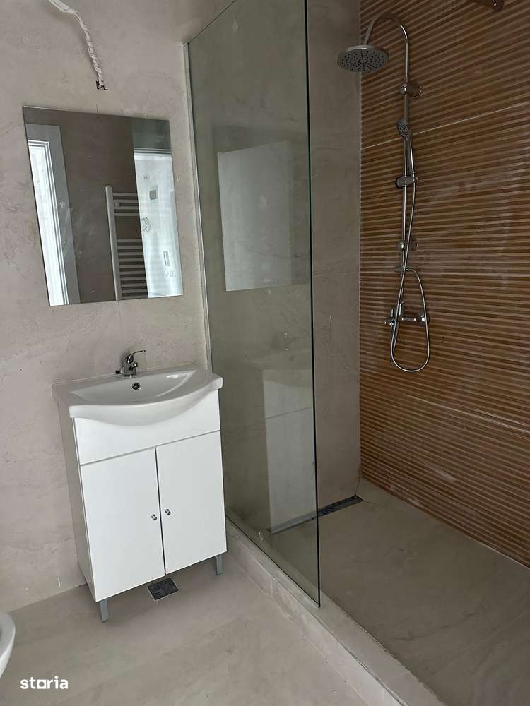 Apartament 3 camere, balcon, IMGB-5