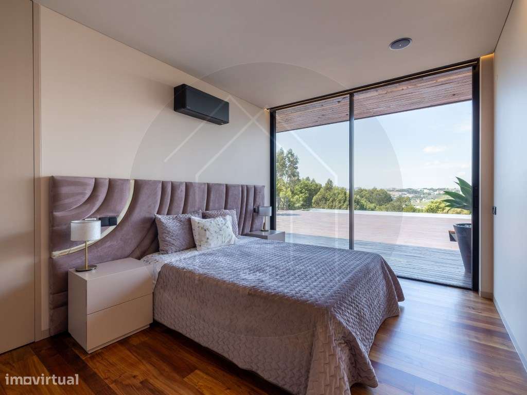 Moradia T6, térrea contemporânea, piscina, terraços e jardim junto ...-33