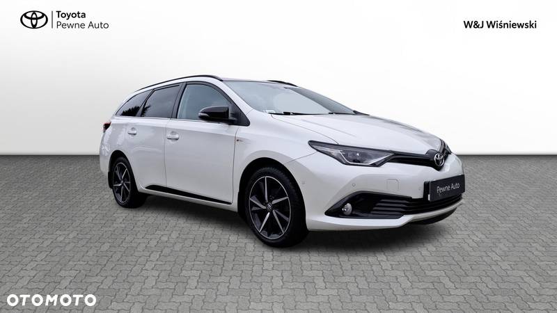 Toyota Auris - 17