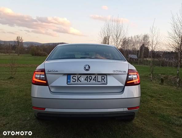 Skoda Octavia 1.6 TDI Ambition - 7