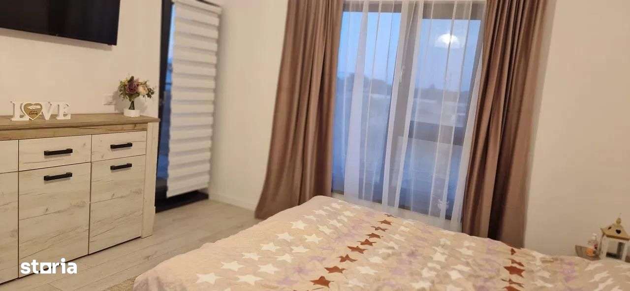 CASA INDIVIDUALA DOMNESTI, TOATE UTILITATILE, TEREN 400 MP, COMIS 0% - Imagine principală: 5/8