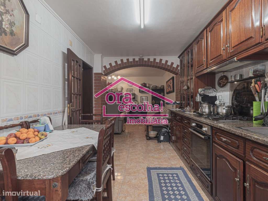 Terreno urbano de 940 m2 com Moradia unifamiliar T2 com 55 m2 na Co... - Grande imagem: 4/18