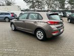 Hyundai I30 1.5 DPI Classic + - 13