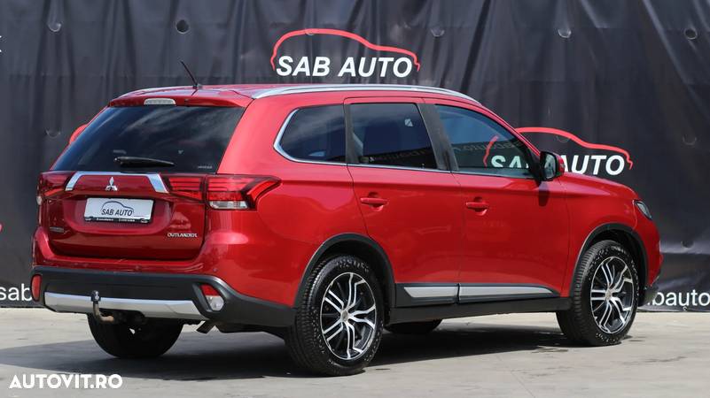 Mitsubishi Outlander 2.2 Litre DI-D AWD Instyle Aut. - 24