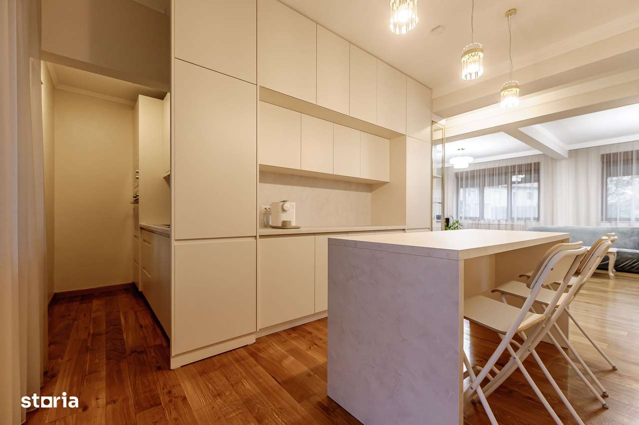 Vilă exclusivistă pe malul Mureșului – design modern si teren generos - Imagine principală: 4/14