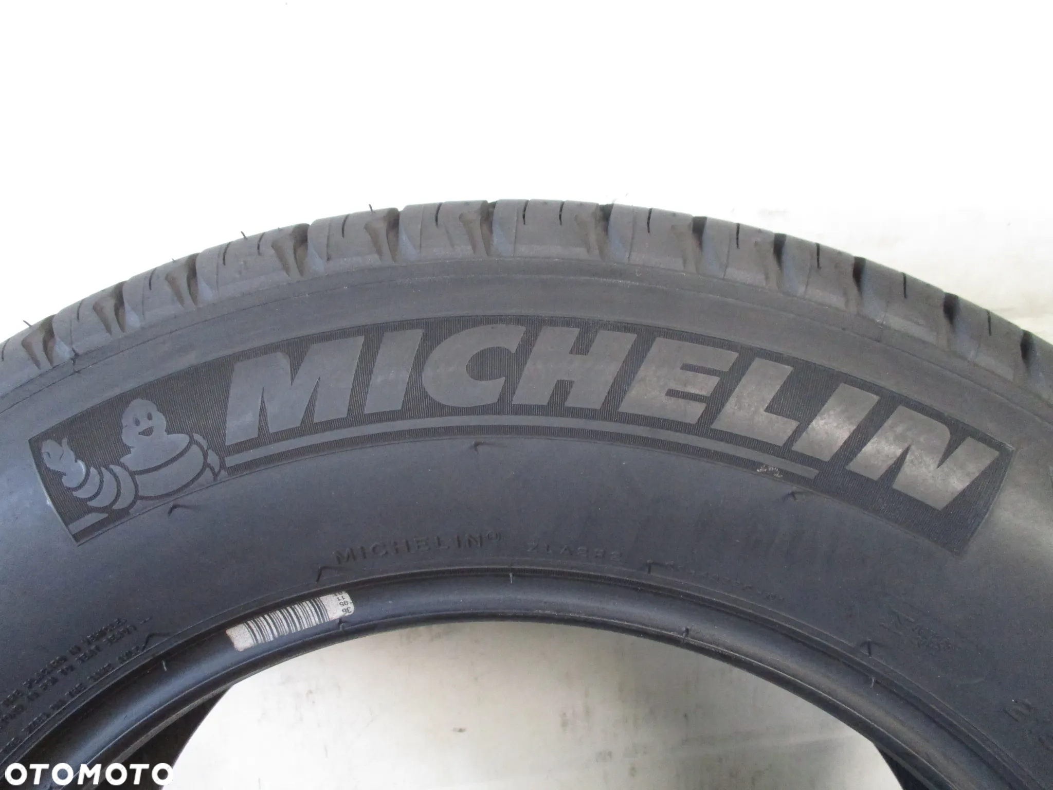 OPONY 215 65 16 98H MICHELIN - LATO - 3