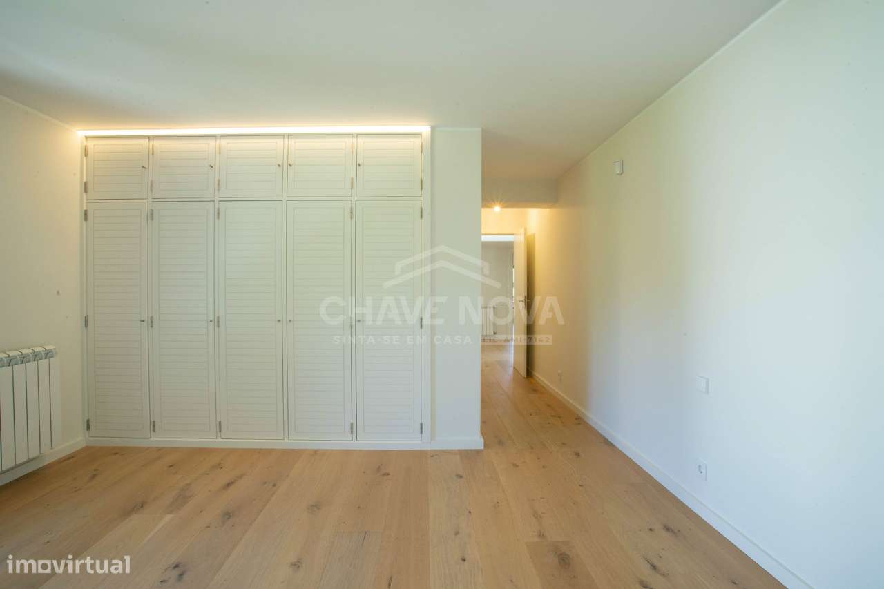 Moradia renovada com piscina e jardim privativo à venda na Foz, Porto-41
