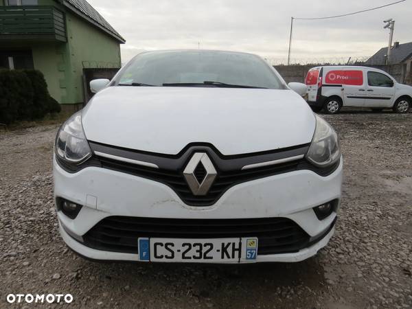 Renault clio - 2