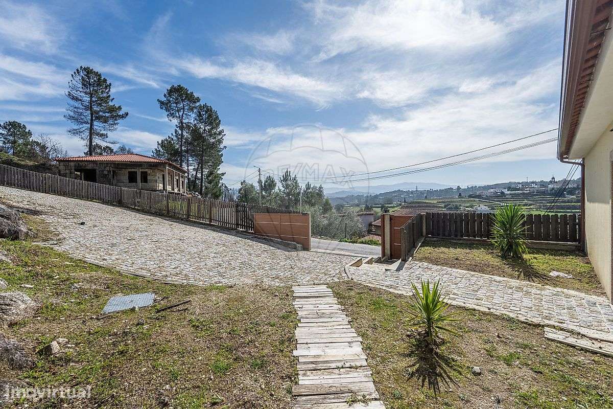 Moradia T2 para venda-22