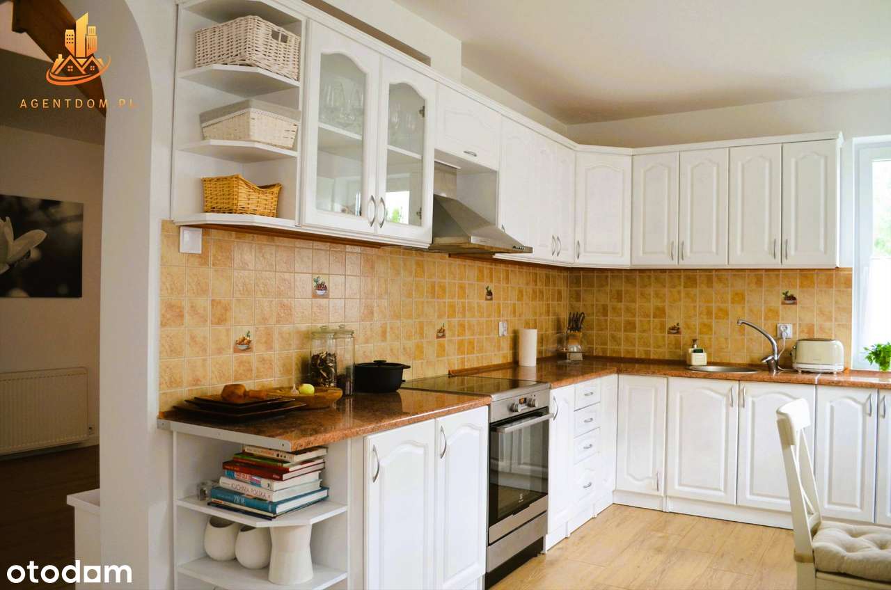 Komfortowy dom z kominkiem i ogrodem- wyjątkowa oferta!-4