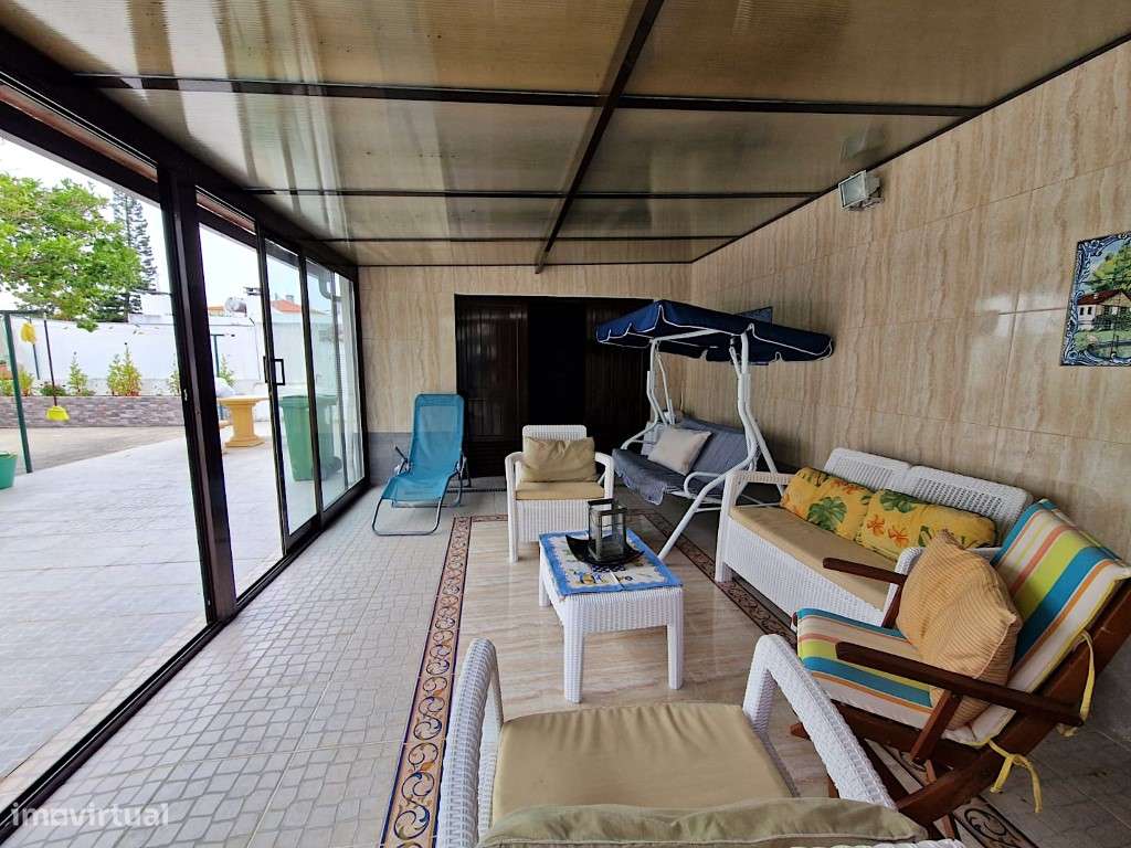 Moradia isolada em Fernão Ferro perto da praia de Sesimbra - Grande imagem: 4/60