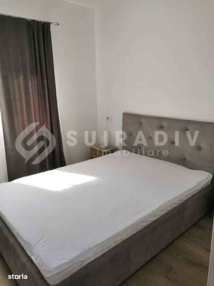 Apartament cu 3 camere, terasa de 40 mp, parcare - Imagine principală: 4/6