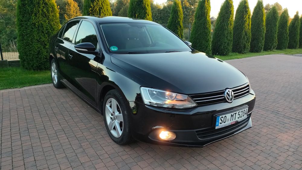 Volkswagen Jetta A6 (2010-2018) 1.2 TSI Life 2011