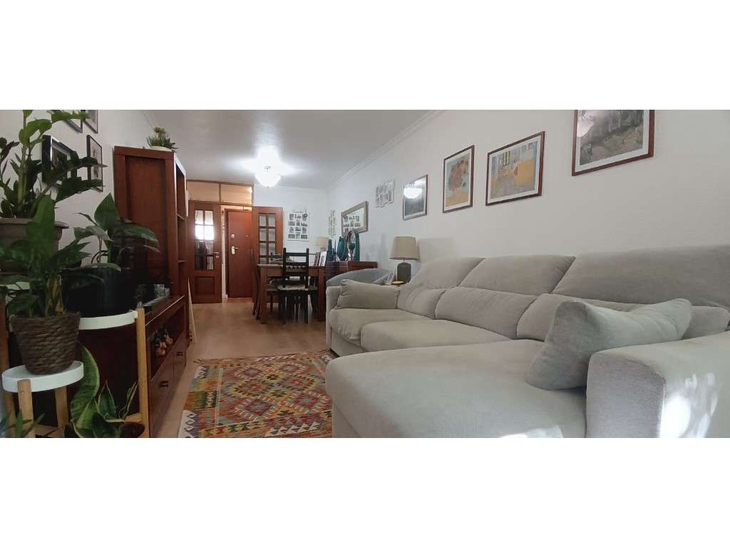 Apartamento T2 Costa Caparica - Totalmente Renovado-0