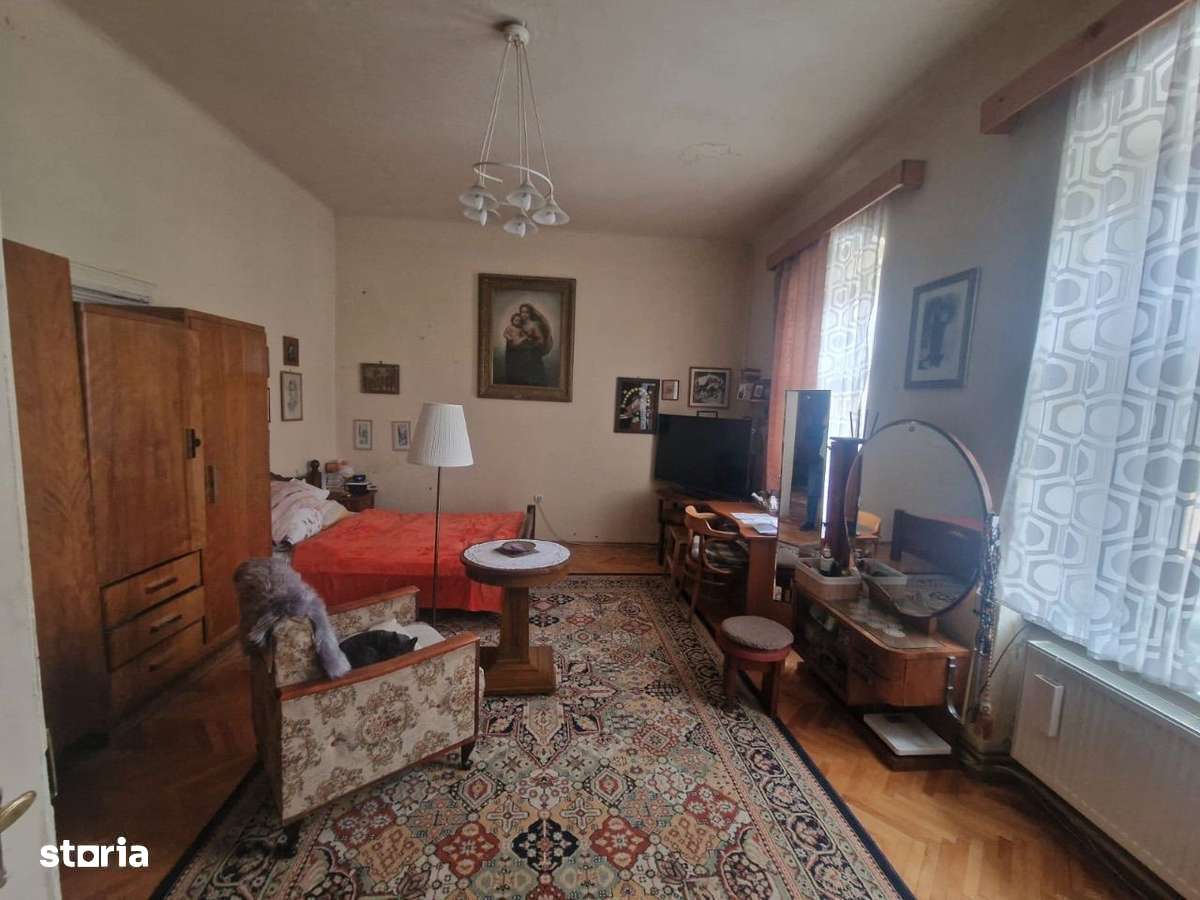 Ap la casa 3 camere etaj 1str Tipografilor Centru istoric ultracentral-6