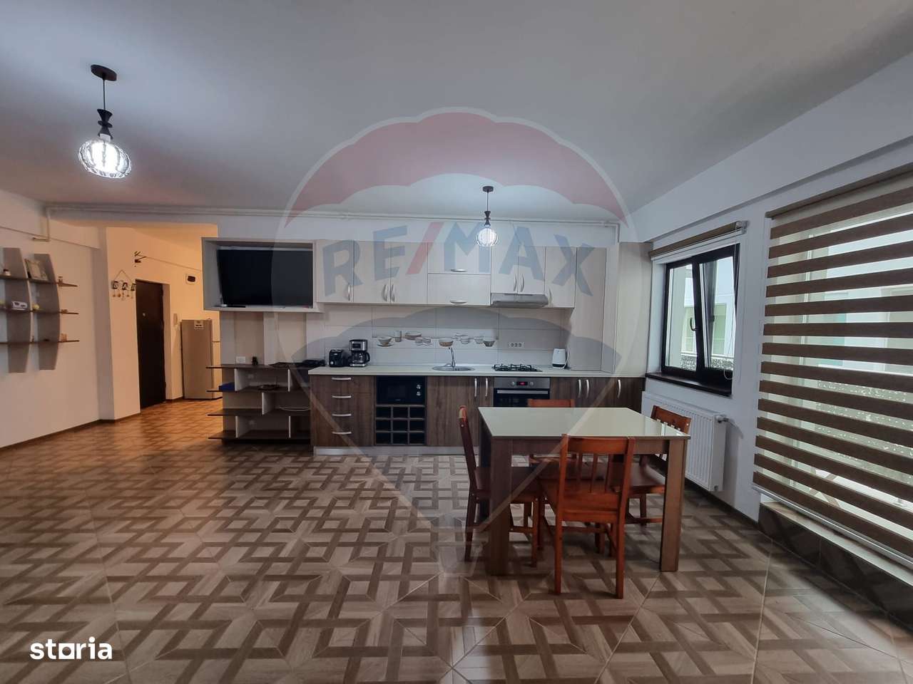 Apartament cu 2 camere de vanzare Mamaia Nord Constanta - Imagine principală: 2/9
