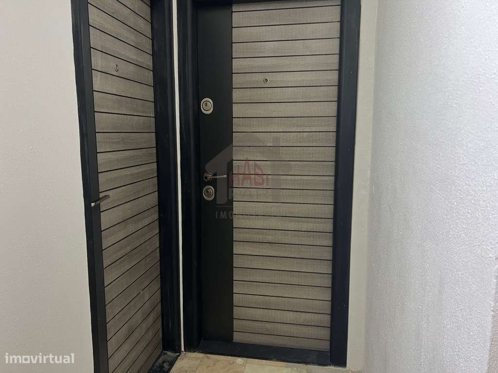 Excelente Andar Moradia ,Com Logradouro-11