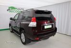 Toyota Land Cruiser - 2