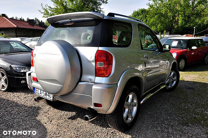 Toyota RAV4 2.0 VVT-i Sol - 11