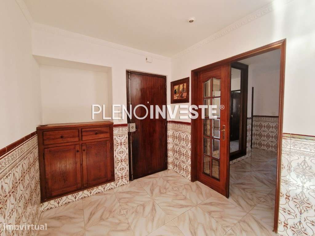 T2 com boas áreas no Seixal-8