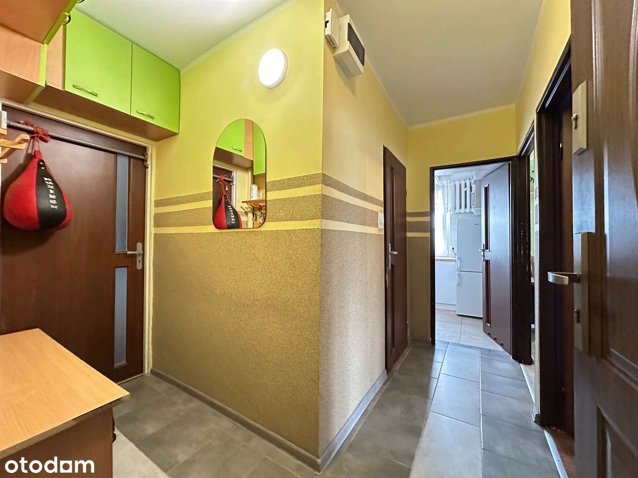 Rezerwacja !!! Sprzedam 3-pokojowe mieszkanie przy Alei Zwycięstwa-7