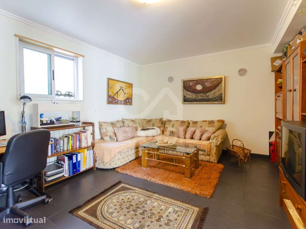 Moradia Contemporânea em Alcabideche-38