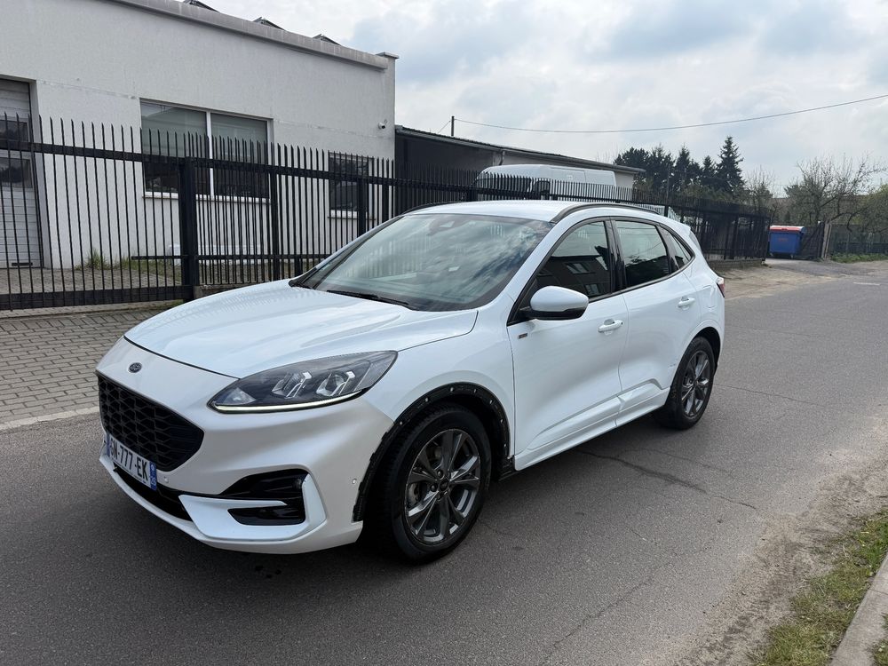 Ford Kuga III 2.5 FHEV FWD ST-Line 2023